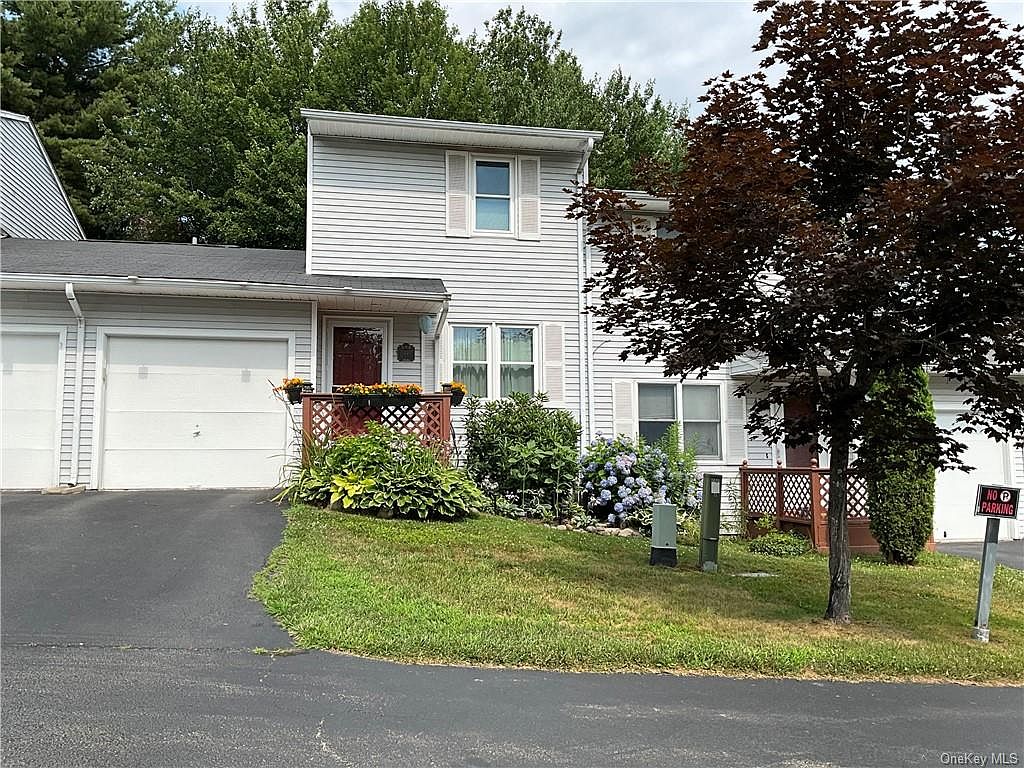 44 Krier Lane, Kiamesha Lake, NY 12751 | Zillow