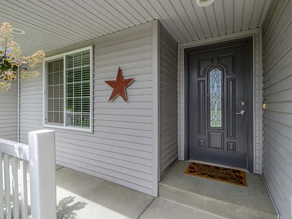 3rd image of 3033 W Ashland Ln