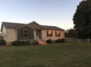 2722 State Route P, New Franklin, MO 65274