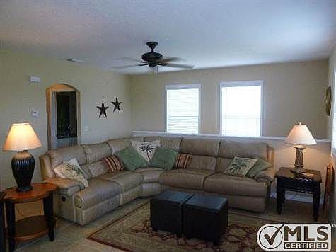 2nd image of 156 SW Peacock Blvd APT 29-203
