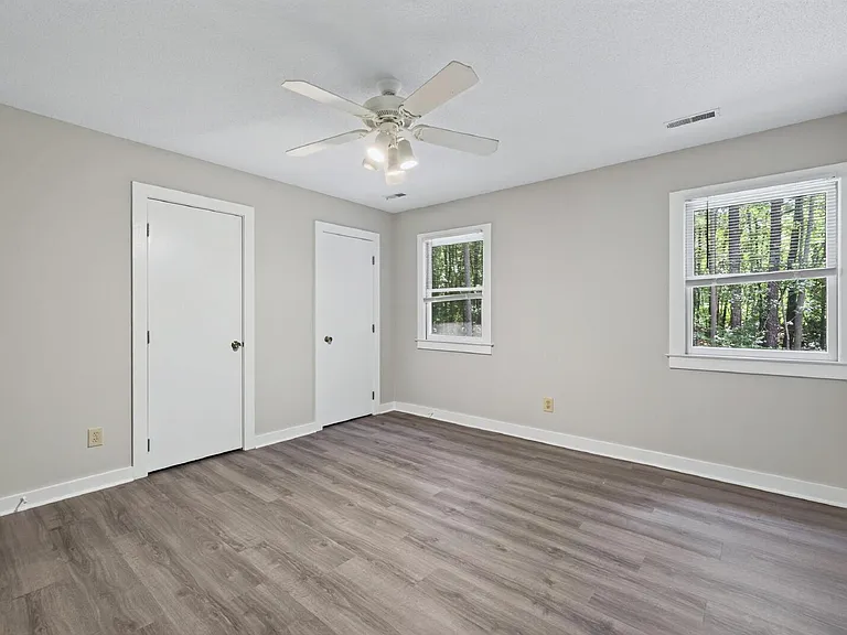 5541 Kaplan Dr #A — Photo 24