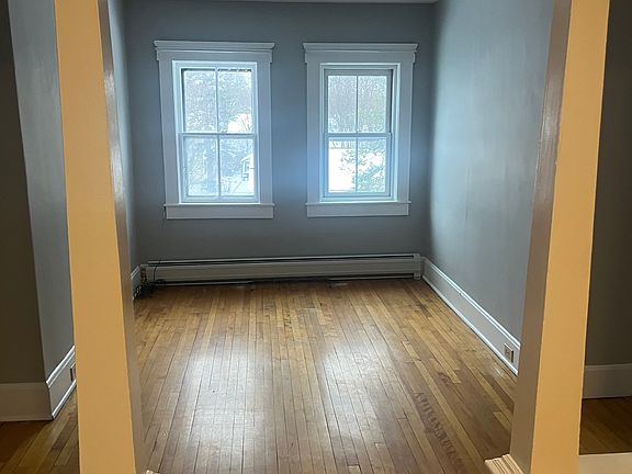 5th image of 47 Adams St APT 8