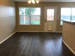 1425 Pine Ln, Fort Worth, TX 76140