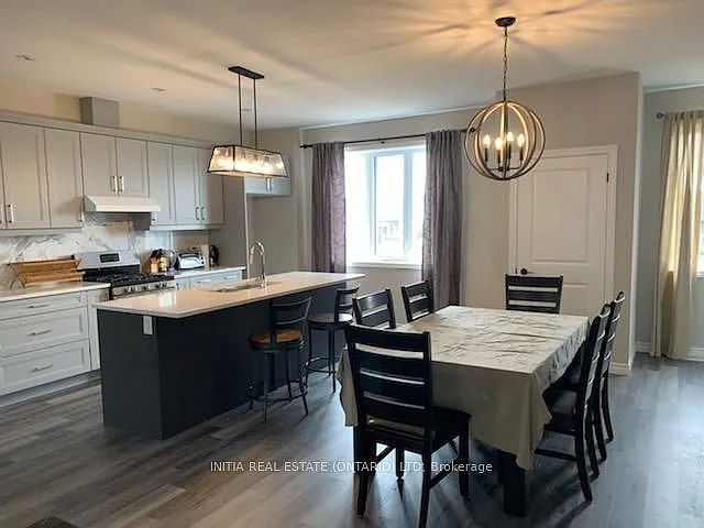 3 bed, $2,700 — Photo 3