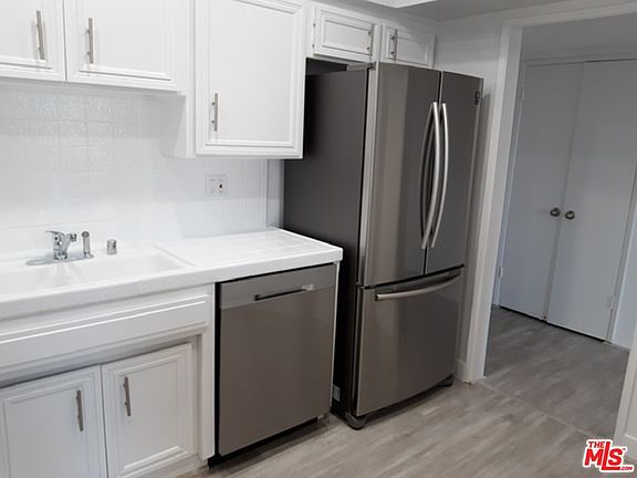 4th image of 10345 Almayo Ave APT 308