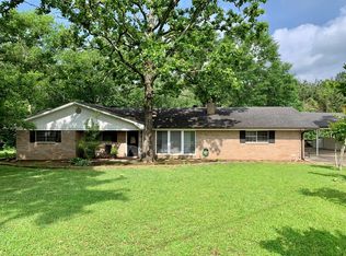 212 County Road 1040, Center, TX 75935