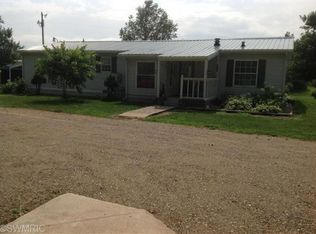 59896 Pemberton Rd, Vandalia, MI 49095