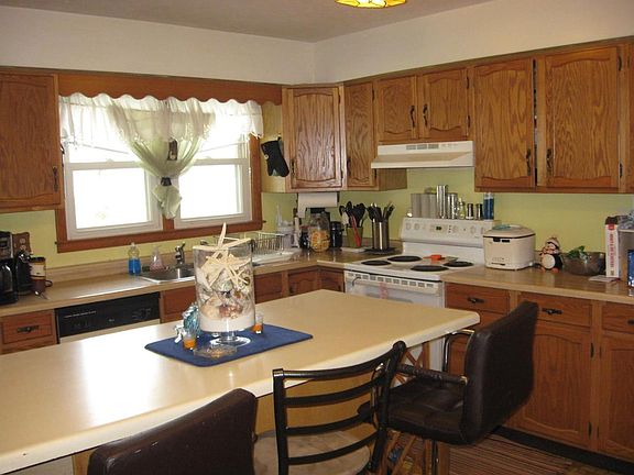 3rd image of 4619 Bonita Dr