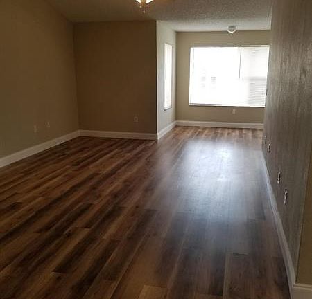 2nd image of 1401 Village Blvd APT 2121