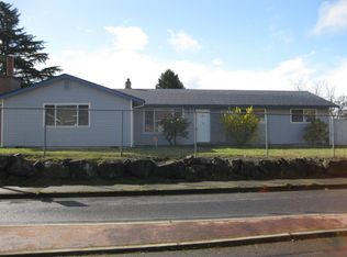 903 SW 100th St, Seattle, WA 98146