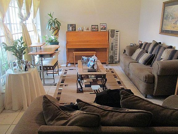 3rd image of 6303 Ash Oak Dr