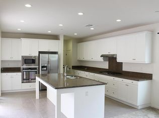 21852 Deer Grass Dr, Escondido, CA 92029