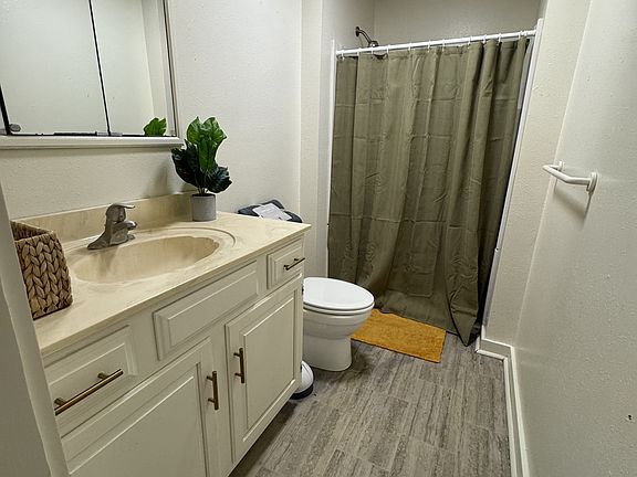 5th image of 311 W 5th St #7