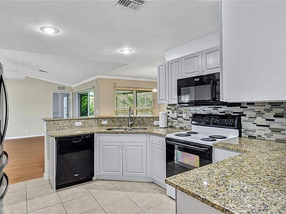 4th image of 3217 NE 15th PL