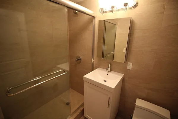 Rented by Highline Residential | media 10