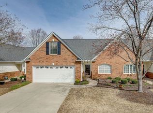 653 Ivybrooke Ave, Greenville, SC 29615