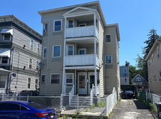 182 Sheridan St #3, Bridgeport, CT 06610