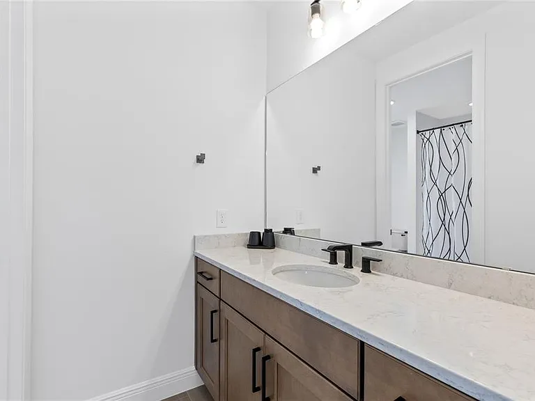 9445 Santorini Dr — Photo 37