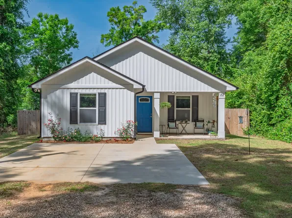 22 Chippewa Rd, Crawfordville, FL 32327