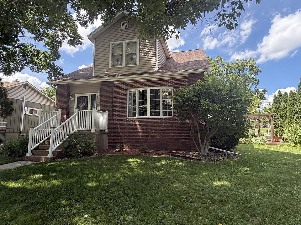 1st image of 1203 6th St