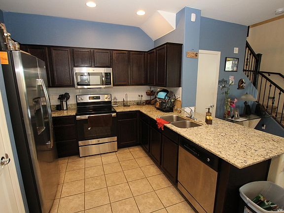 4th image of 7335 W Vernon Ave