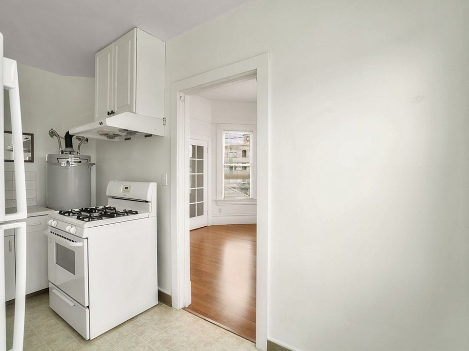 1st image of 735 Lincoln Ave #B