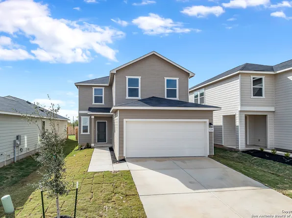 5218 BIG OAK RUN, Elmendorf, TX 78112