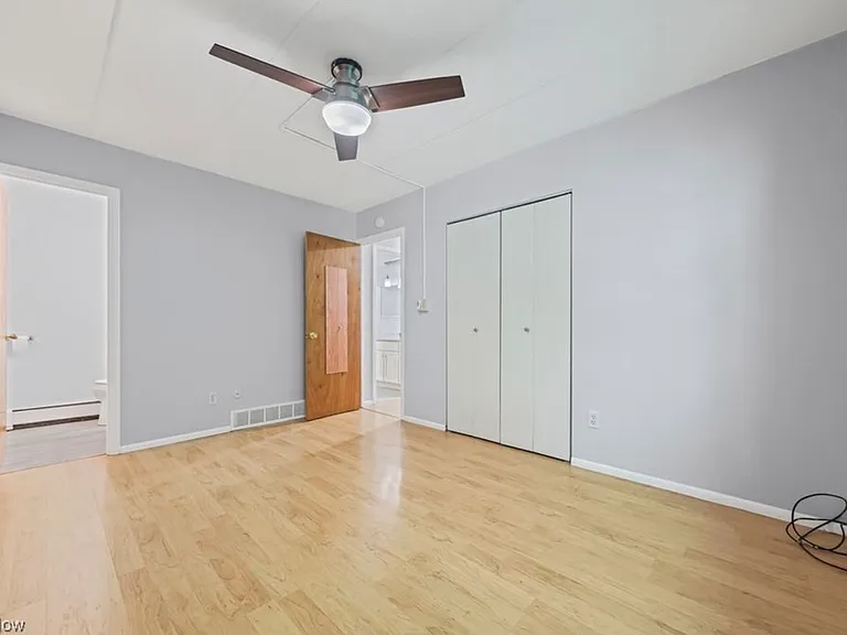 980 S Lincoln St — Photo 7