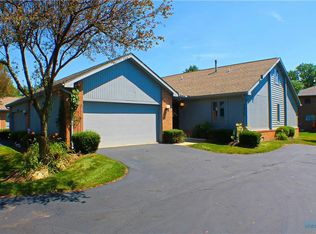 5811 Greenridge Ln #C, Toledo, OH 43615