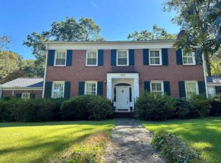 425 Fairway Dr, Anniston, AL 36207