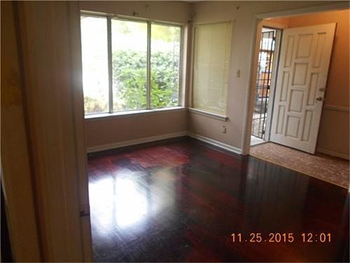 3rd image of 5655 Cedarburg Dr