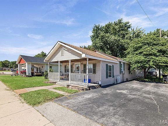 2nd image of 707 N Delmar Ave