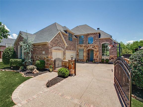 3rd image of 615 Sword Bridge Dr