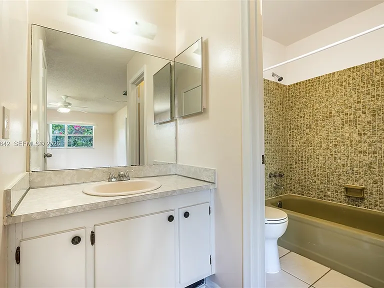 3645 SW Natura Ave #D — Photo 16