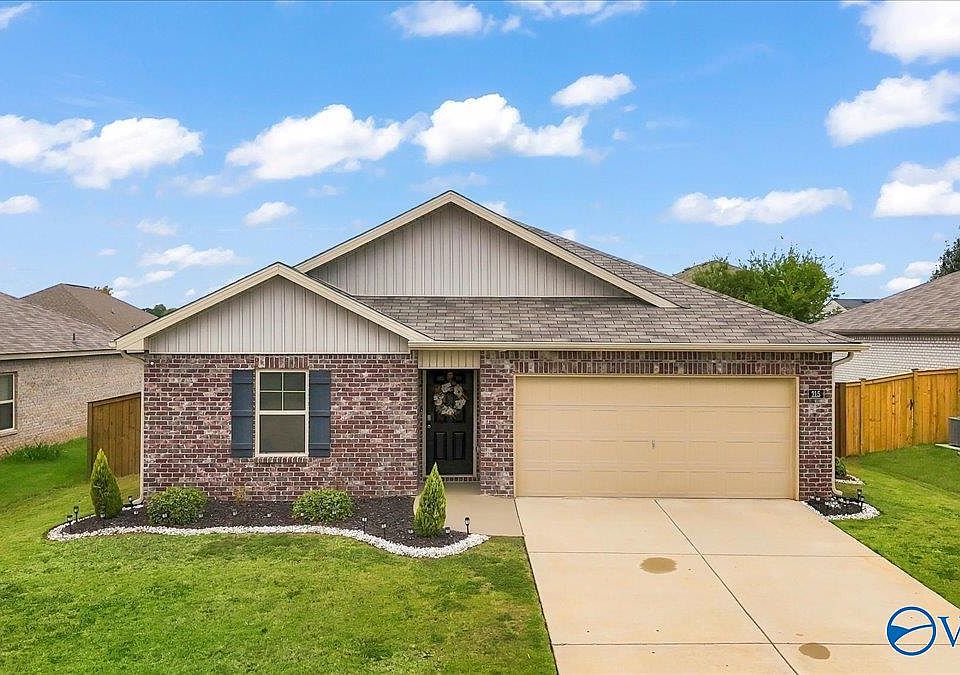 1st image of 215 Murphy Ln