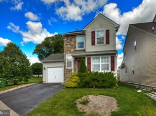 34 Saint Andrews Blvd, Royersford, PA 19468