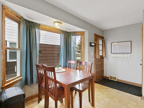 5th image of 10913 Glenway Ct
