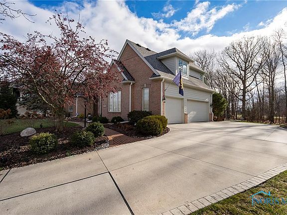 3rd image of 14617 Deerwood Ct