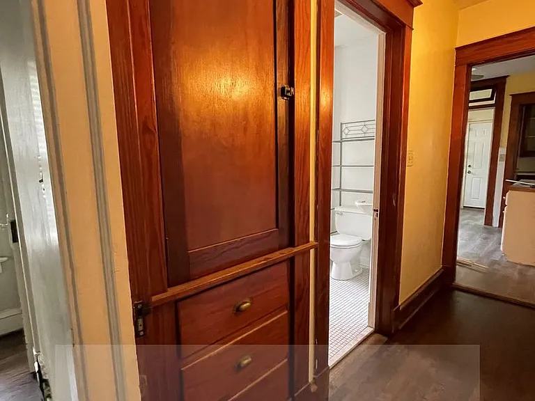 4545 Fairmount Ave — Photo 22