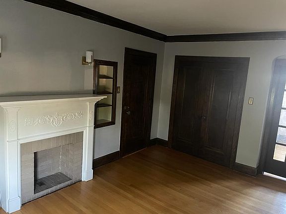 4th image of 2414 W Thorndale Ave APT 3