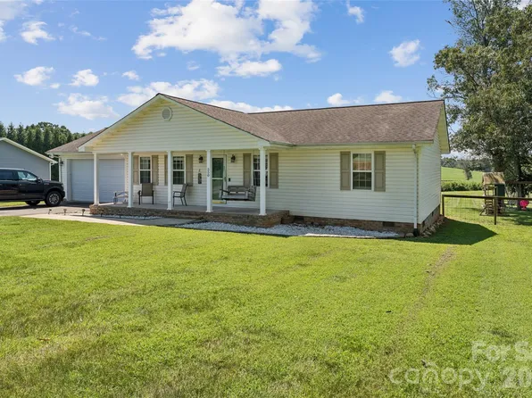 550 Stable Brook Ln, Taylorsville, NC 28681