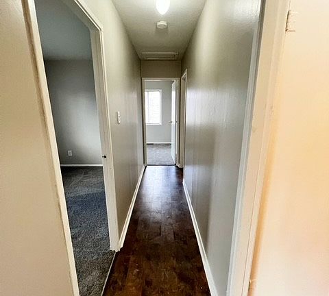 3169AuburnHallway_01072023