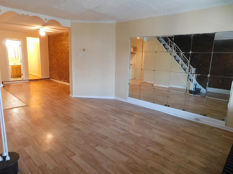 5341 Hadfield St — Photo 9