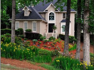 602 Redbud Ln, Stockbridge, GA 30281