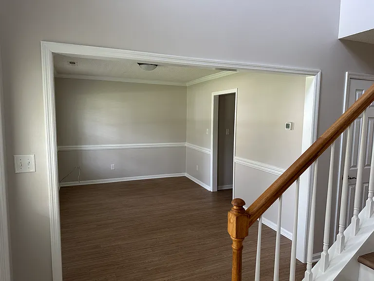 421 Holly Ln — Photo 22