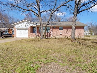 1701 E Hilton St, Sherman, TX, 75090