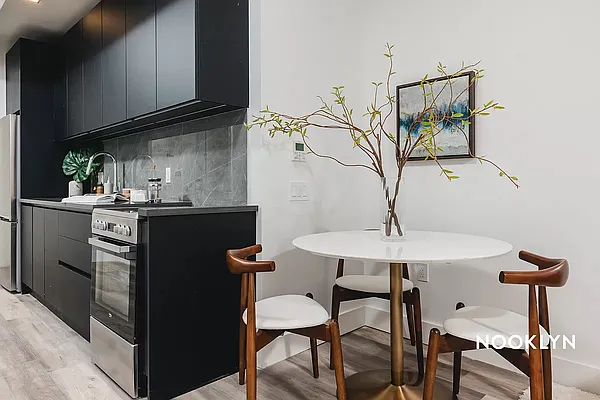 Rented by Nooklyn NYC LLC | media 50