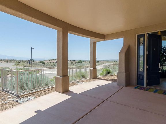 Highland Meadows-large-004-Exterior Fron