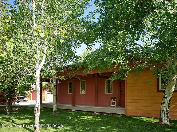 5th image of 7552 Mountain Laurel Dr APT D4