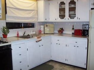 3648 Livingston St, Philadelphia, PA 19134